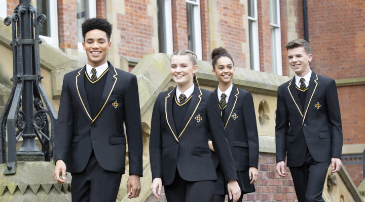 Best Uniform Fabrics for Fall and Winter: Keeping Students Comfortable and Warm